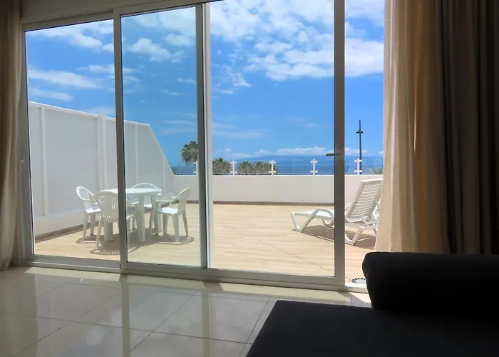 Апартаменты Suncanarias Cristal Playa La Arena Пуэрто-де-Сантьяго