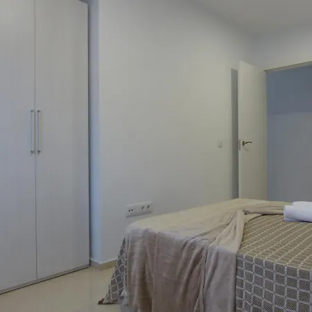 Apartamento Suncanarias Cristal Playa La Arena Puerto de Santiago (Tenerife)