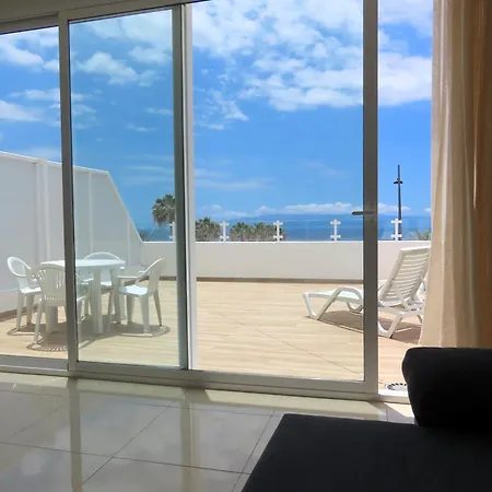 Apartamento Suncanarias Cristal Playa La Arena Puerto de Santiago (Tenerife)